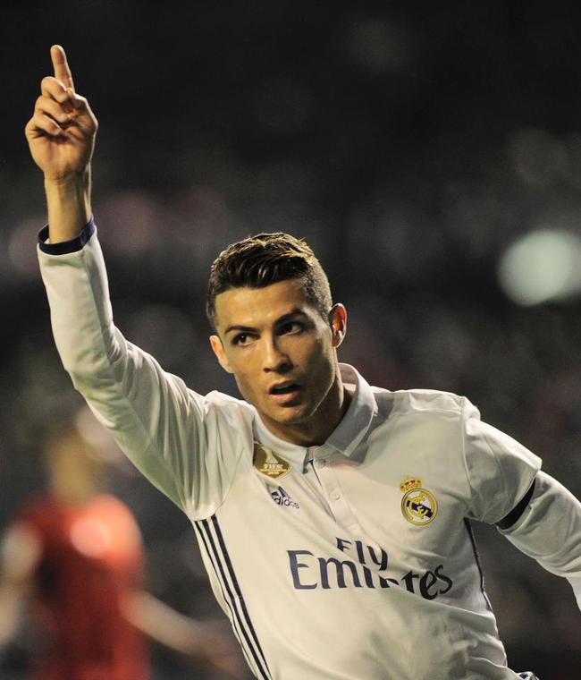 Theshy黑称事态升级，LPL官方直播间被冲，炫神被取消二路权限！