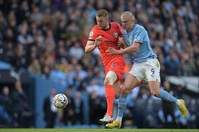 奥利塞和迪亚斯半程造40球德甲历史边锋组合第1