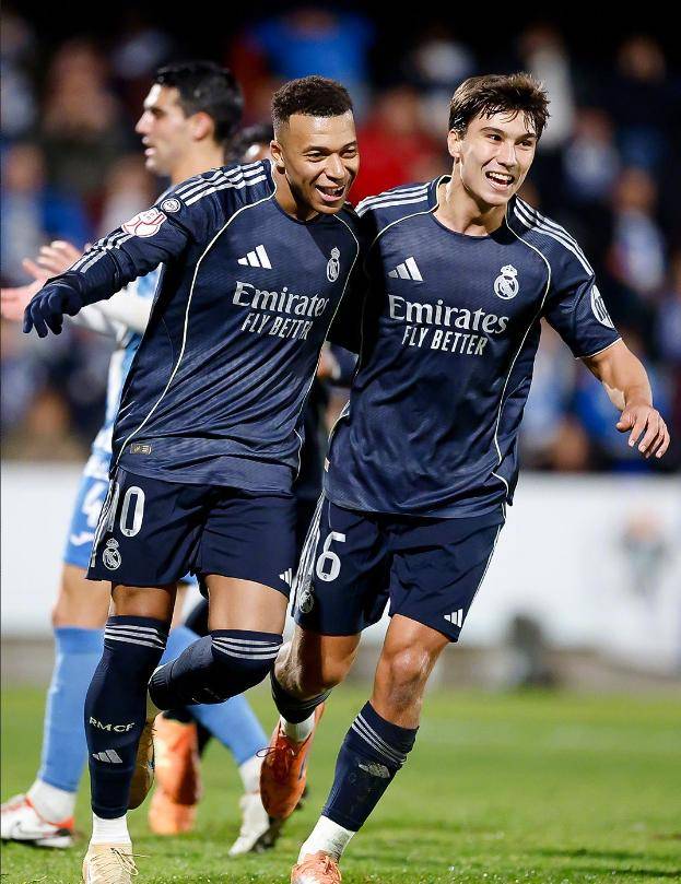 交锋16连胜 亚历山大缺席残阵雷霆21分逆转灰熊